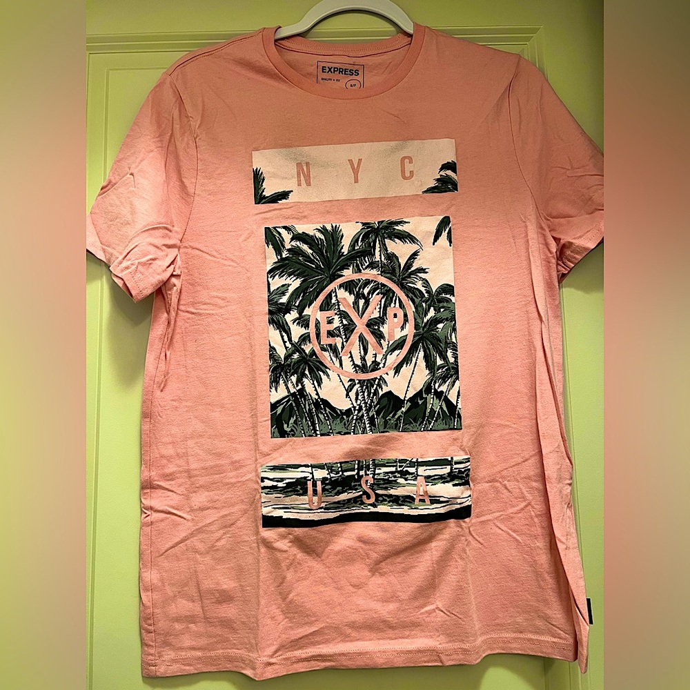 Express pink graphic tee
